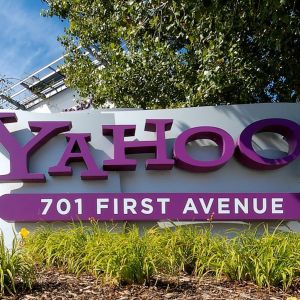 Yahoo Scanned User Emails for the US Government: Reuters