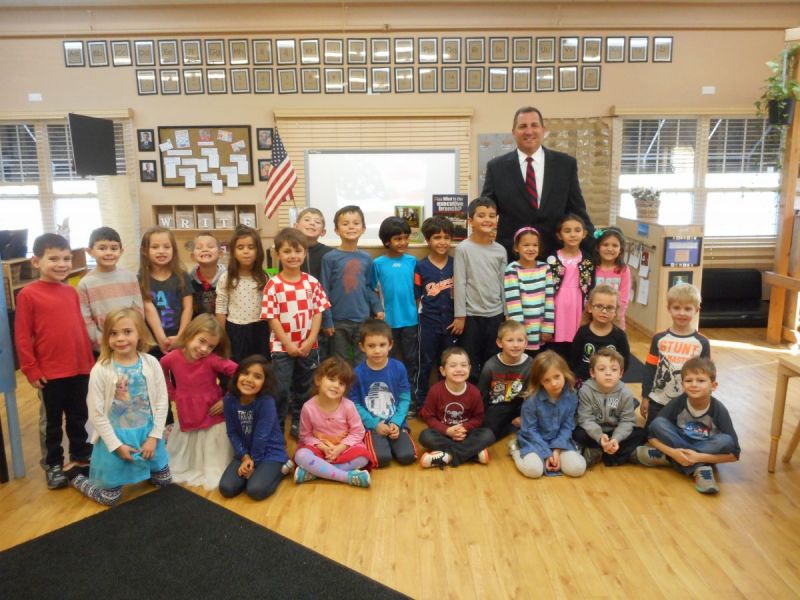 Kindergarten Presidential Elections And Government Study End With kindergarten-presidential-elections-and-government-study-end-with