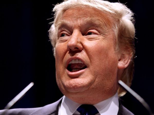 'Faithless' electors buck party line, show preference to Sanders instead of Clinton