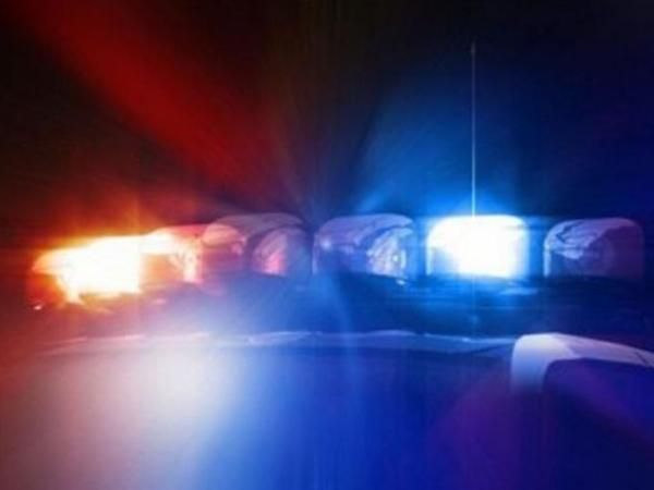 Search for vehicle in Lynwood pond continues Monday