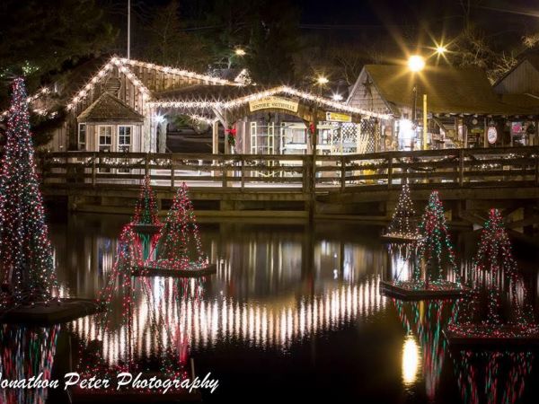 shows in galloway hammonton light up the holidays smithville nj christmas lights