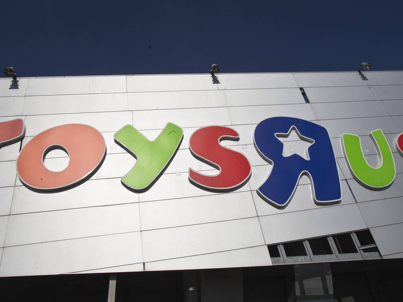 Toys R Us To Close 182 Stores, 3 In Washington Across Washington, WA