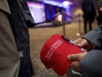 Tourist Robbed For 'MAGA' Hat |Manhattan Week In Review