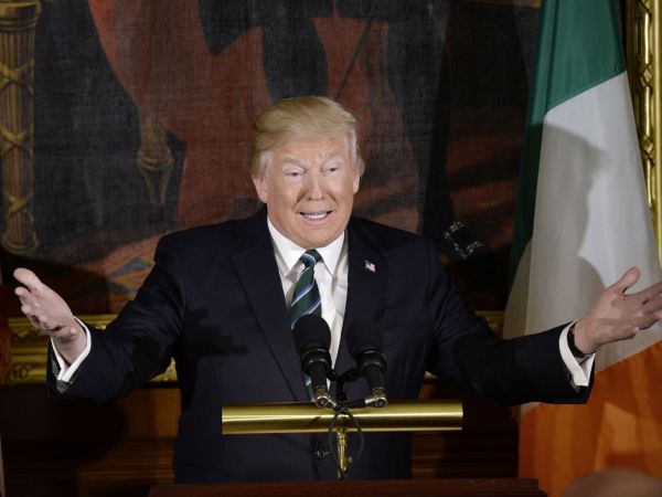 President Trump praises black contributions before caucus meeting