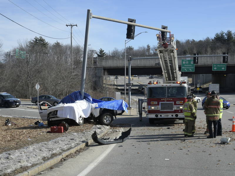 londonderry woman killed in nashua crash on spit brook road nashua