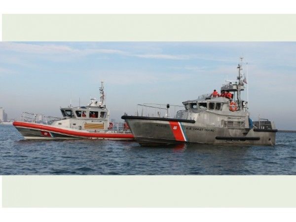 Coast Guard rescues kayaker off ME coast Coast Guard rescues kayaker off ME coast