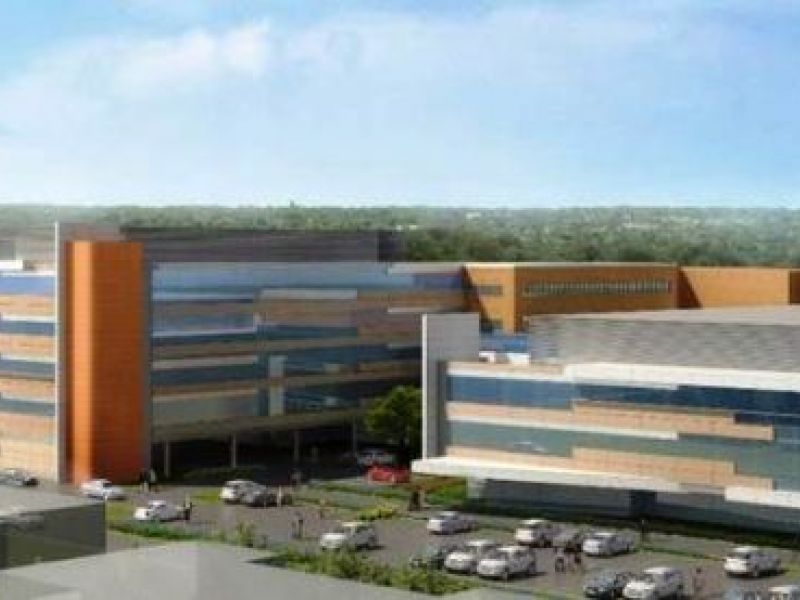 Farmington Hills physicians give back to their community and hospital