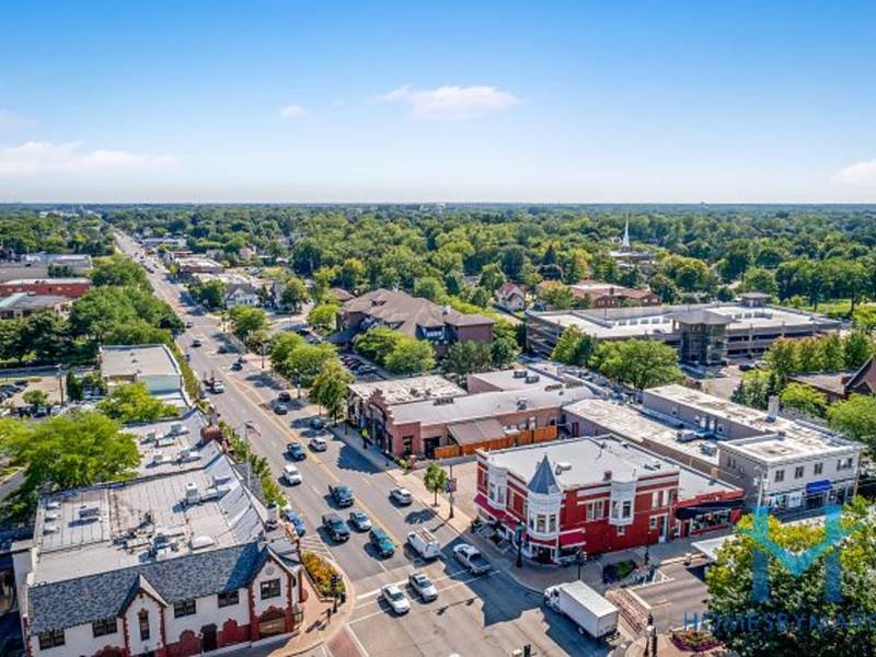 Libertyville, IL