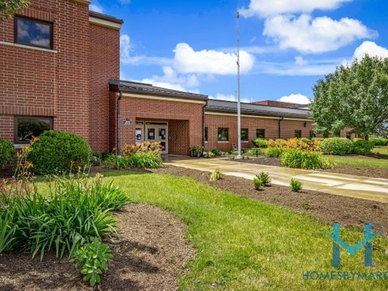 Welch Elementary School, Naperville, Illinois September 2018