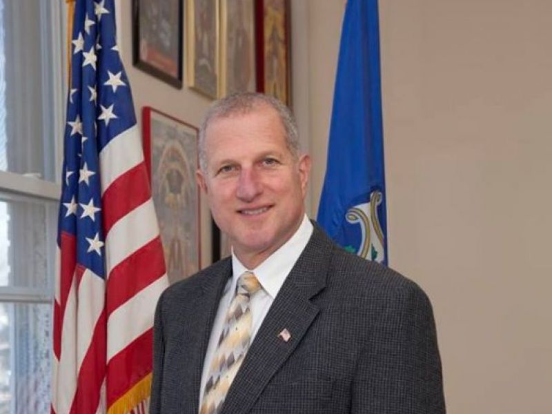 Shelton Mayor Mark Lauretti Is Running For Governor Report Shelton