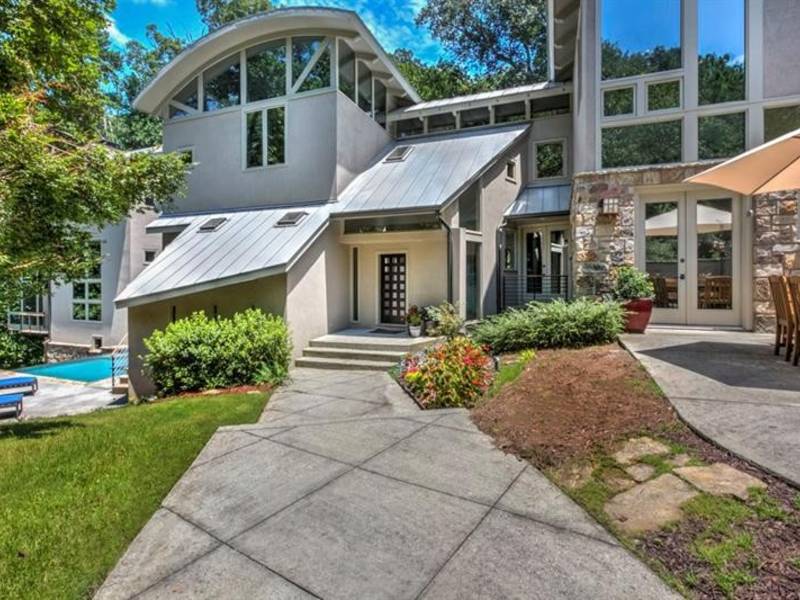 wow house contemporary home offers serenity in the city atlanta