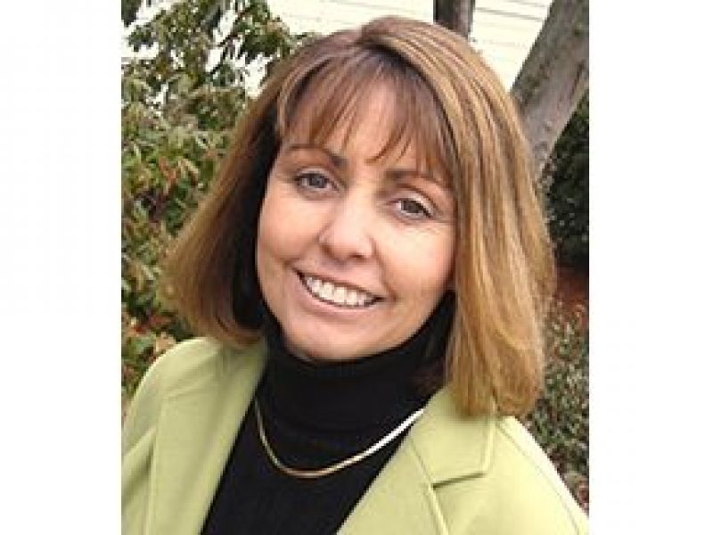 Berkshire Hathaway HomeServices Verani Realty Manager Maggie