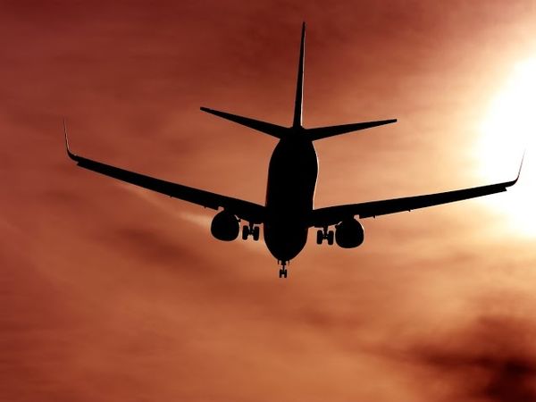 https://cdn20.patchcdn.com/users/22872998/20170425/042846/styles/T600x450/public/article_images/airplane_silhouette_shutterstock_75456865-1493152116-8666.jpg