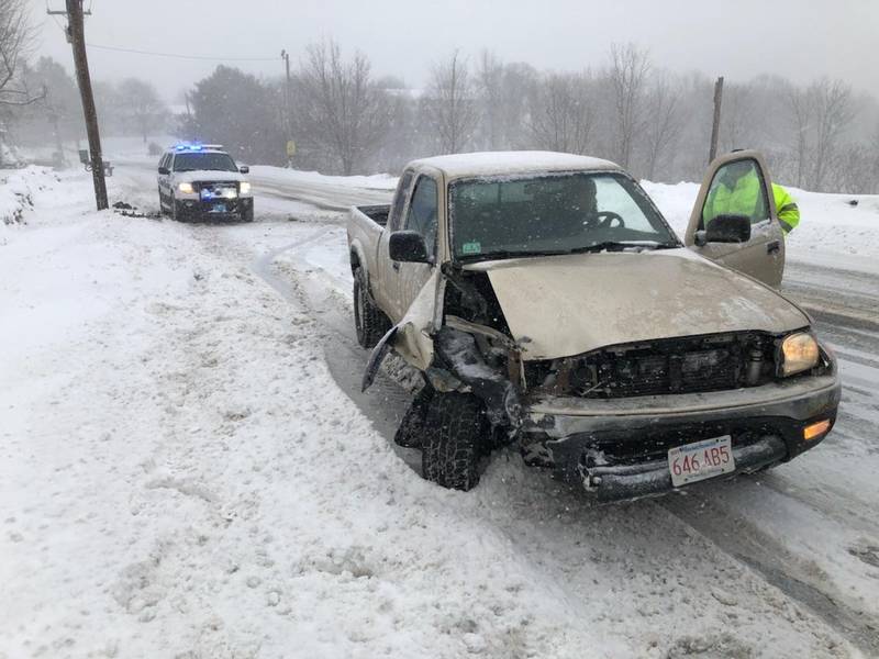 MA Blizzard Latest Snow Totals, Crashes, School Closings Boston, MA