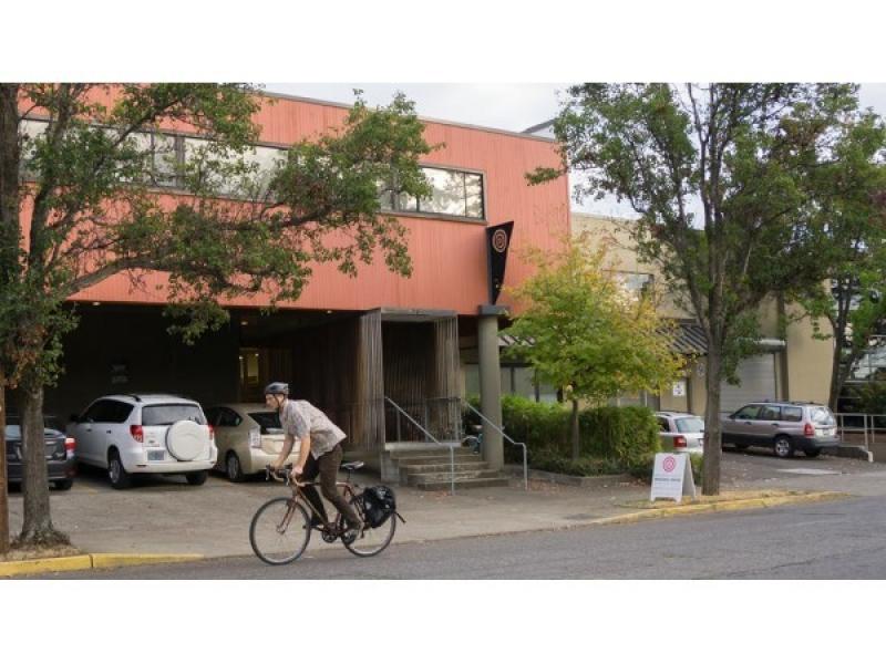 Lawsuit Ties Cancer Diagnosis To Bullseye Glass Portland Or Patch Lawsuit Ties Cancer Diagnosis To Bullseye Glass