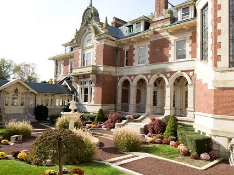 Federal Bankruptcy Court Authorizes Sealed Bid Sale Process for Dowling