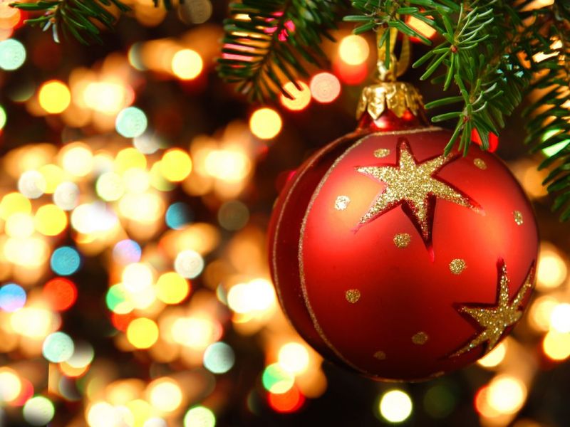 online ranking lists best main streets during christmastime in christmas lists online