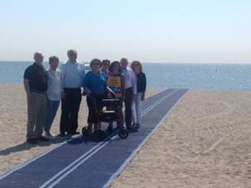 State Of The Art Mobi Mat Equipment To Be Used At Compo Beach State Of The Art Mobi Mat Equipment To Be Used At Compo Westport Ct