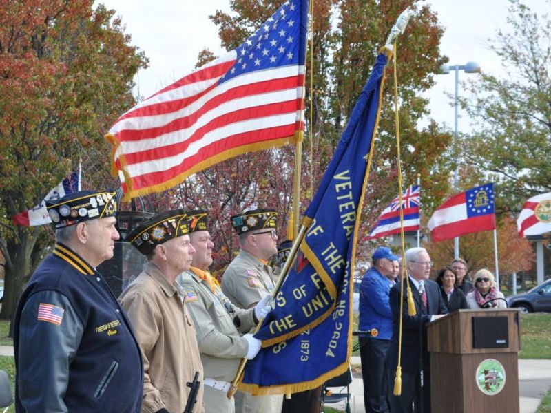 New Lenox Illinois >> Orland Park Adds 50+ Veterans' Names to Memorial for ... New Lenox Illinois >> Orland Park Adds 50+ Veterans' Names to Memorial for ...