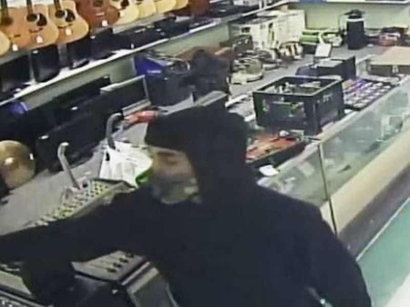 Images Released in North Bay Jewelry Store RobberyMurder Case