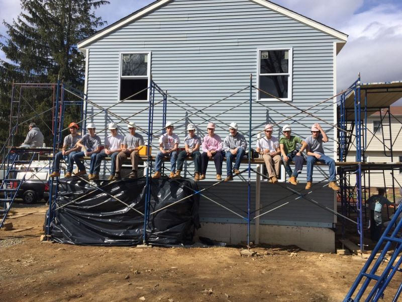 West Morris Central High School Hockey Team Helps Morris