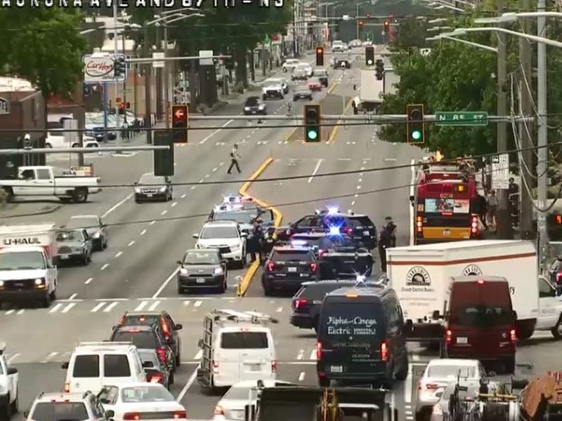 Car Theft Suspect Runs Into SUV On Aurora Avenue Seattle Police