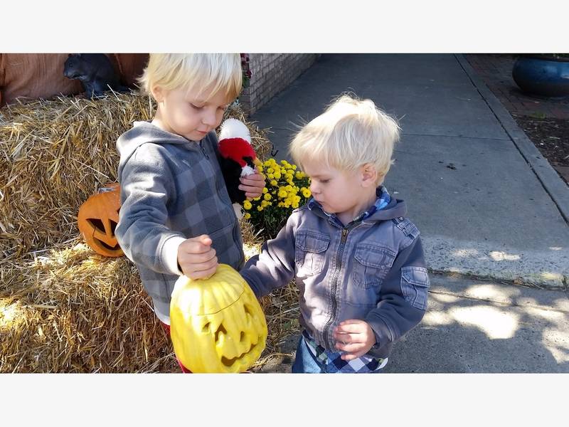 scare your kids with a free applebees meal on halloween