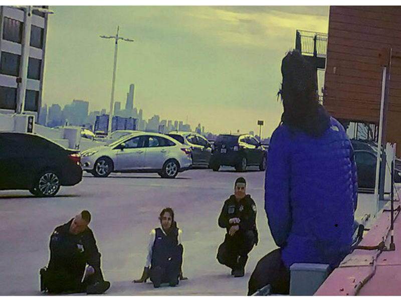 persuade possibly suicidal to leave downtown roof persuade possibly suicidal to leave downtown roof