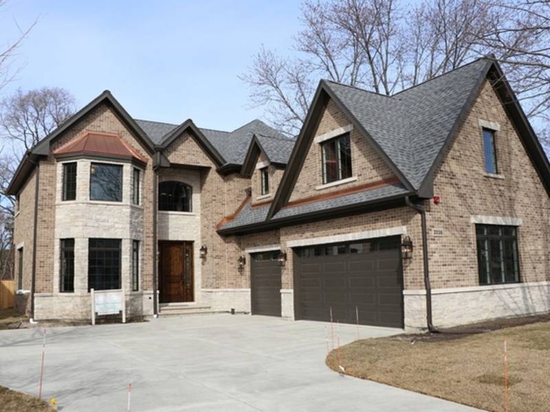 Bears Tight End Buys Northbrook New Construction