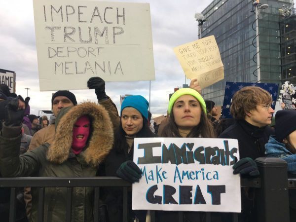 'Dreamer' arrested in Seattle immigration sweep, lawyer says