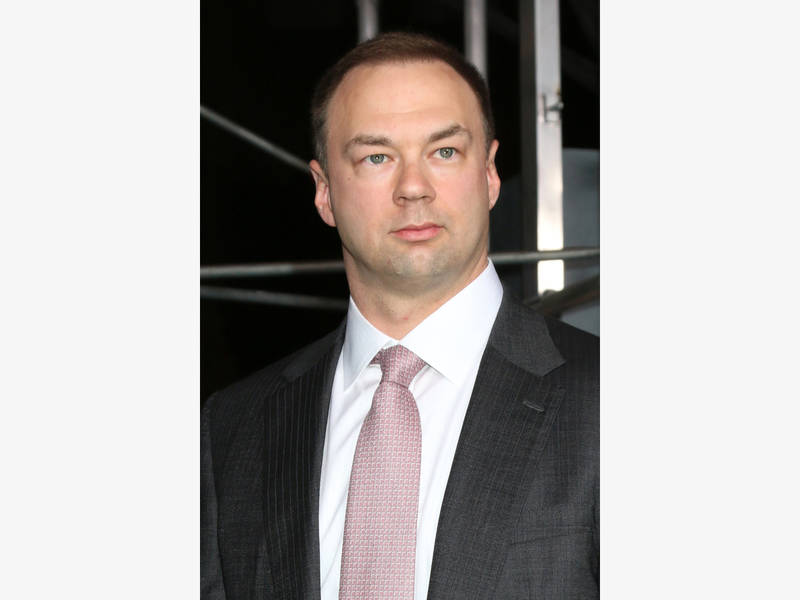 Thomas Tull: A Billionaire’s Bank Account, A Yinzer’s Heart