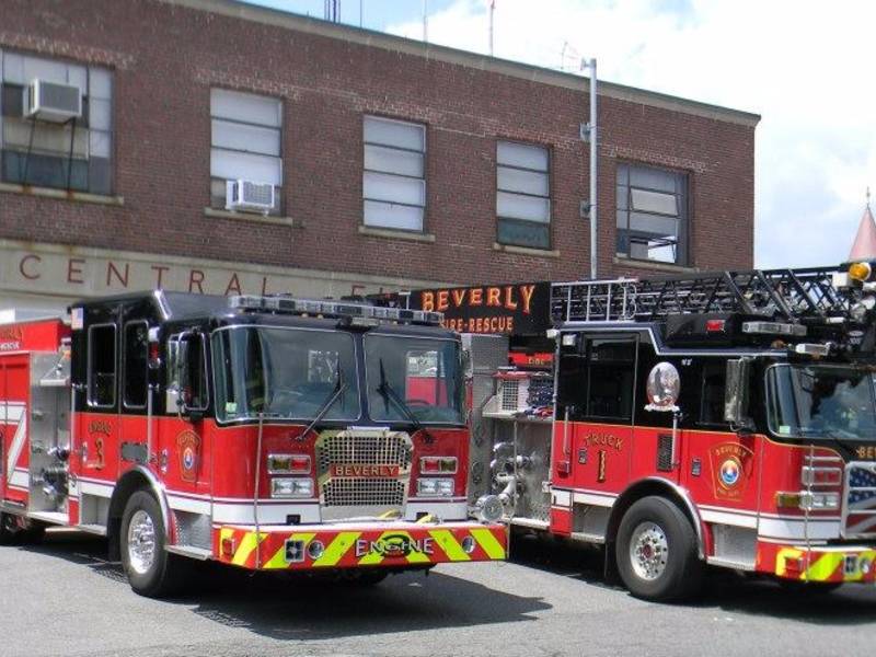 Firefighters Fighting Brushfire At The Old Dump Beverly Fire Beverly