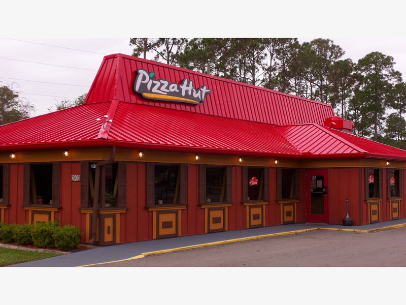 Jacksonville Pizza Hut To Workers Don’t Even Think About Fleeing Irma