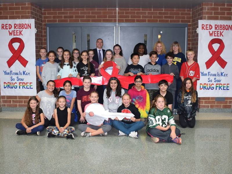 East Islip Middle School Hosts Red Ribbon Week East Islip, NY Patch