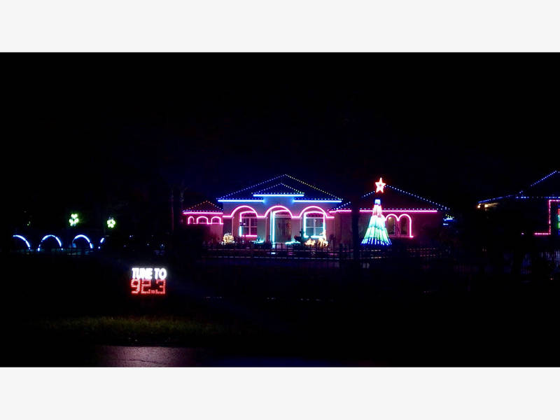 valrico homeowner creates mega light display that moves to music