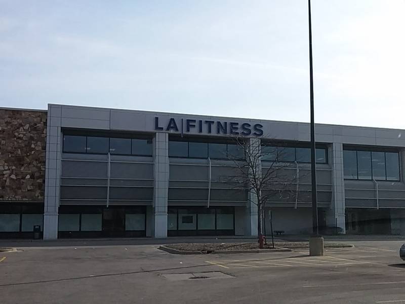 Local LA Fitness has closed it�s doors forever. Niles