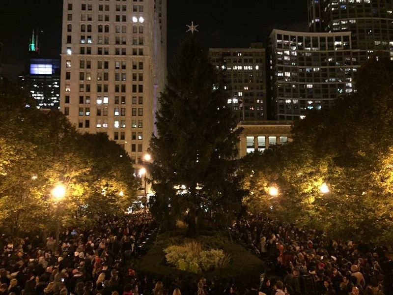 watch replay of chicago s christmas tree lighting ceremony chicago