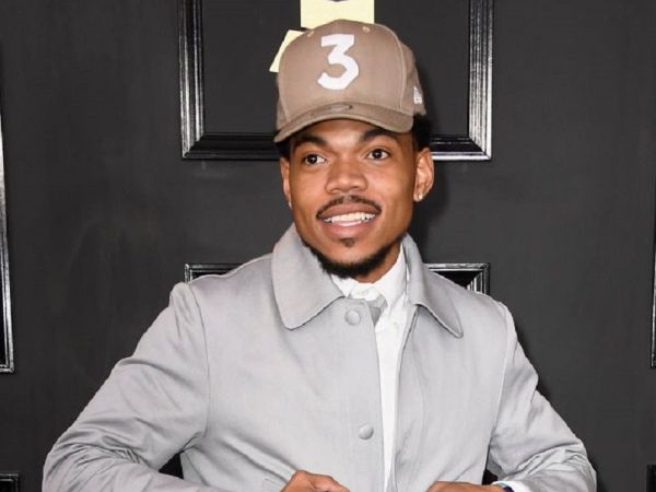 As Chicago Waits On Its Governor, Chance The Rapper Steps In