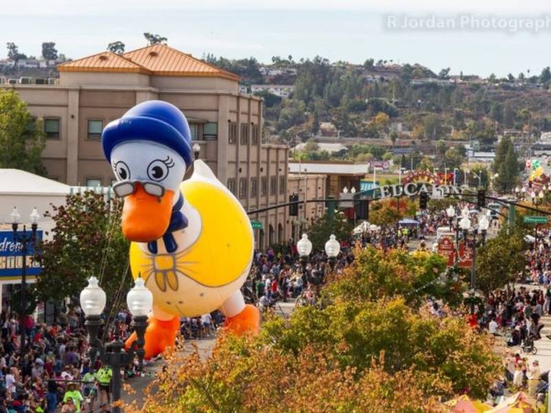 Mother Goose Parade Fa La Land Tree Lightings Socal Weekend Mother Goose Parade Fa La Land Tree Lightings Socal Weekend