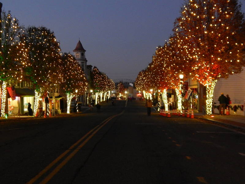 closings for new year s day in havre de grace 2018 havre havre de grace christmas lights