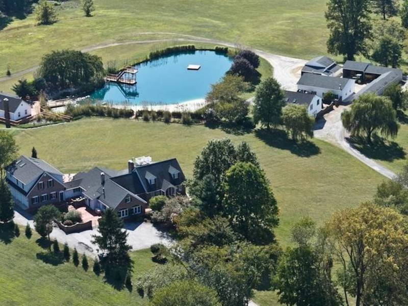 Maryland Dream Homes 65 Acres Brick Bayfront Farm Townhouse 0 Maryland Dream Homes 65 Acres Brick Bayfront Farm Townhouse 0