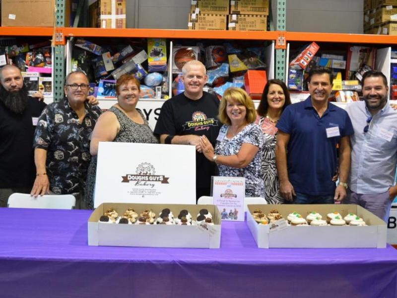 Palos Heights "Doughs Guys Bakery" Sweetens the Day for Treasure Chest