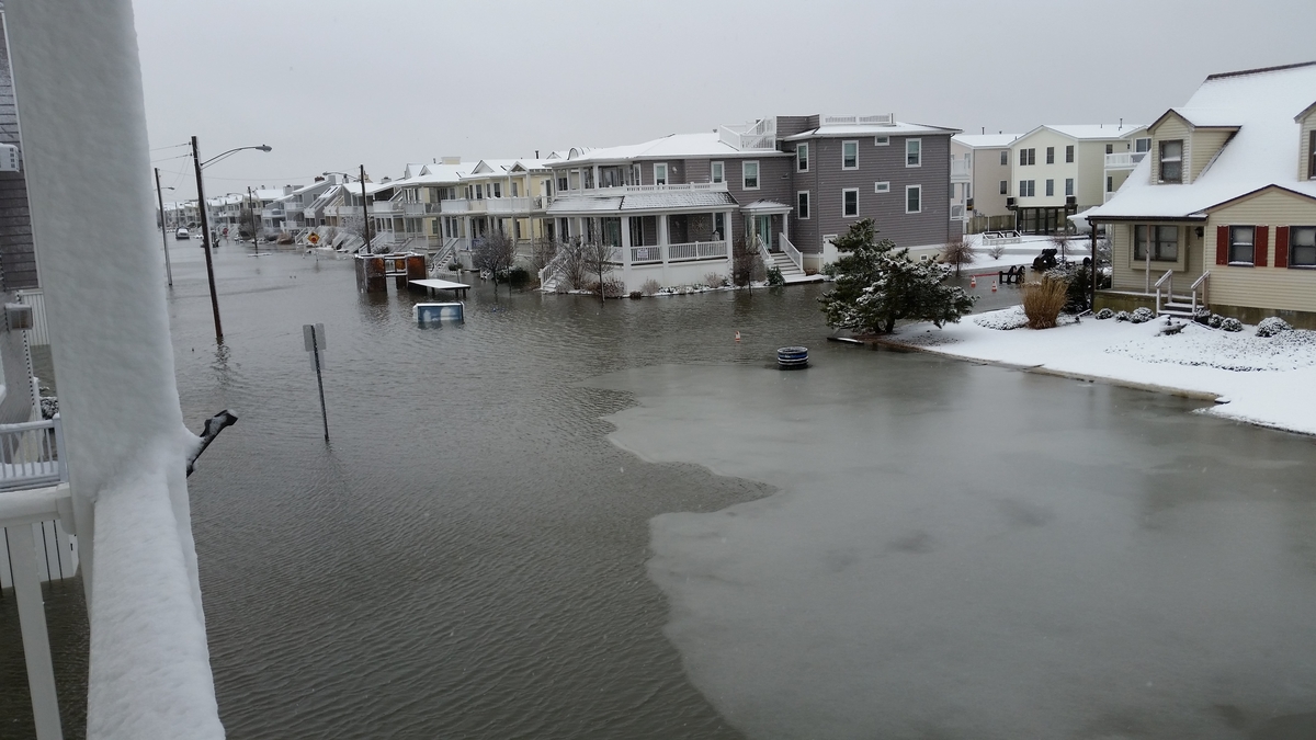 flooding snow struck ocean city during major nor easter tide chart ocean city nj 9th street bridge